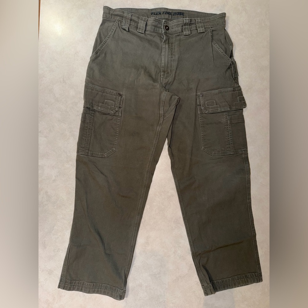 Duluth Trading Men's Flex Fire Hose Relaxed Fit Cargo Work Pants 36x30 Gray EUC - Picture 2 of 12